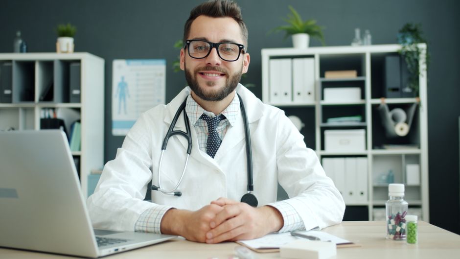 Becoming an occupational physician: the training and how long it takes